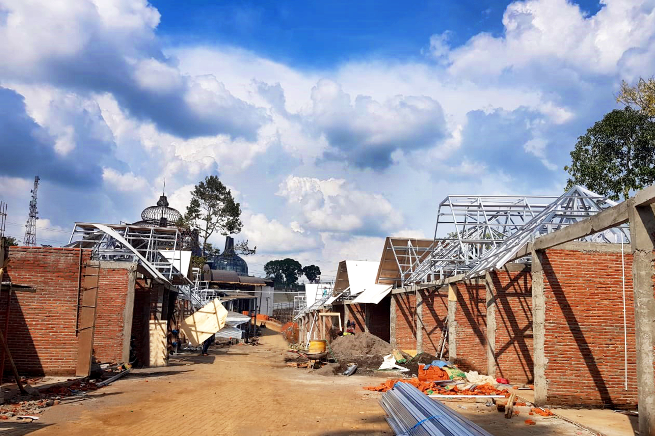 Proyek Dusun Semilir